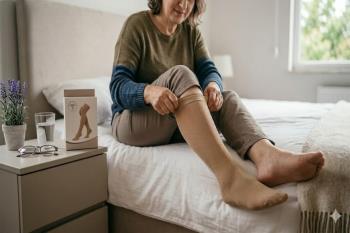 Varis Çorabı Tek Bacağa Giyilir mi?